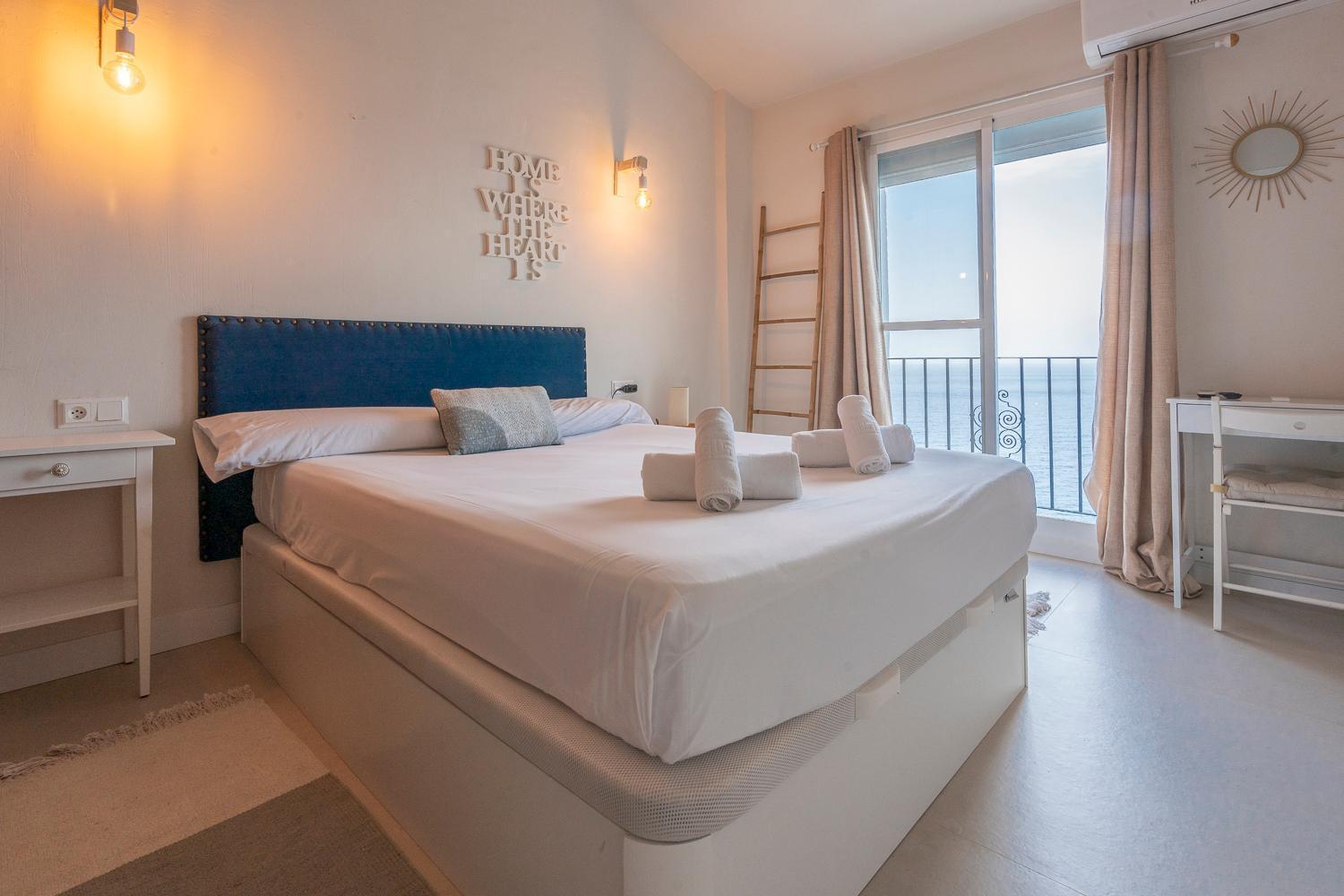 Pueblo Acantilado Sea View El Campello Eksteriør billede