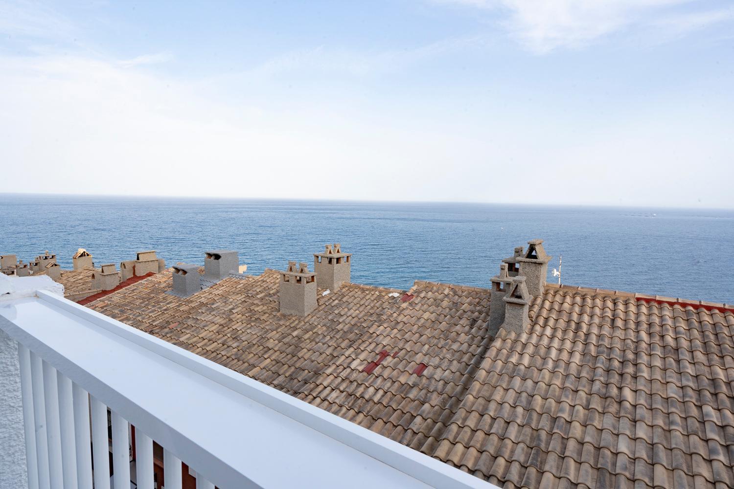 Pueblo Acantilado Sea View El Campello Eksteriør billede